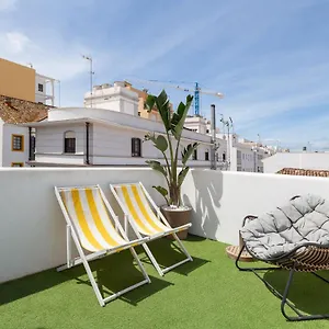 Сasa de vacaciones Enjoy At Our Fully Equipped 2br Town House, Beach- 1min, Estepona